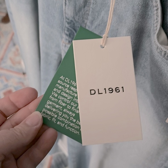 Anthropologie‎ HEPBURN HIGH-RISE WIDE-LEG JEANS - Picture 6 of 7